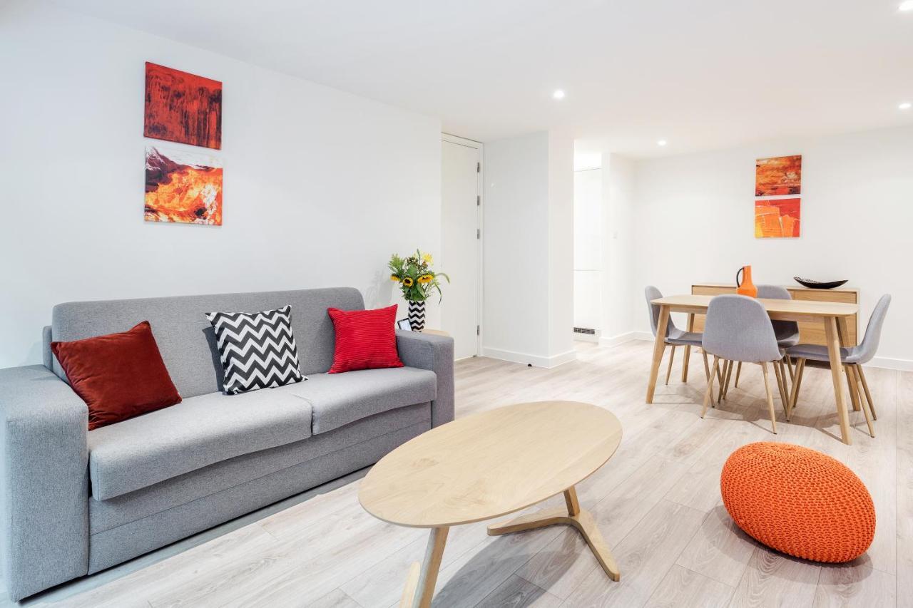 Stayo New Compton Street Londra Esterno foto